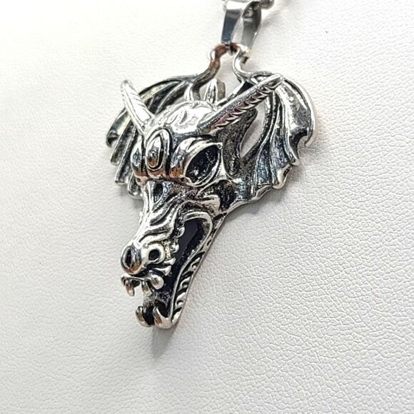 Dragon necklace,  silvertone - Picture 1 of 8